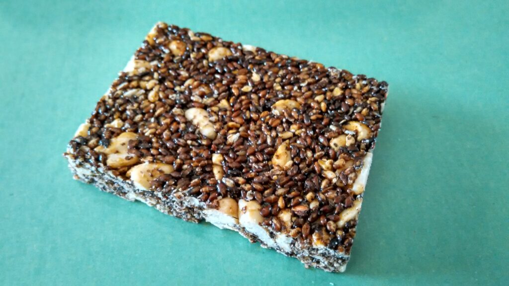 Til Patti sesame jaggery brittle