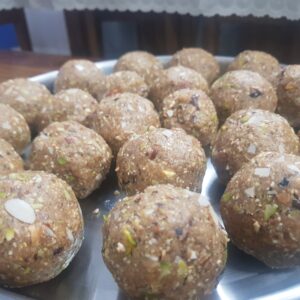 Bihari gond laddu edible gum and dry-fruit winter sweet from Bihar