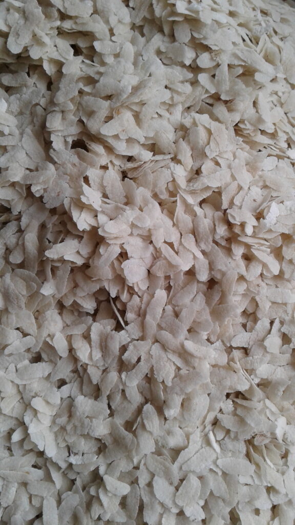 Katarni flattened rice raw flakes